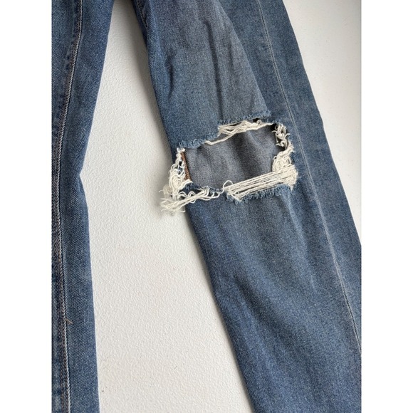 American Eagle Mom Jeans Size 4 Ripped Knee Distressed Denim Comfort Stretch - Picture 3 of 8